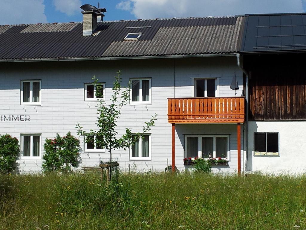 ストローブル Haus Amalia Bed & Breakfast エクステリア 写真