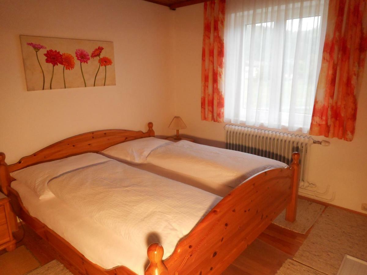 ストローブル Haus Amalia Bed & Breakfast エクステリア 写真